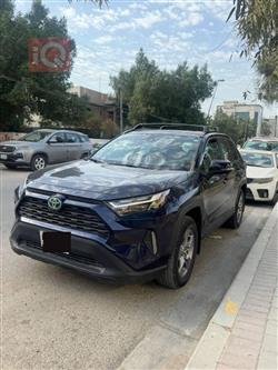 تۆیۆتا ڕاڤ 4